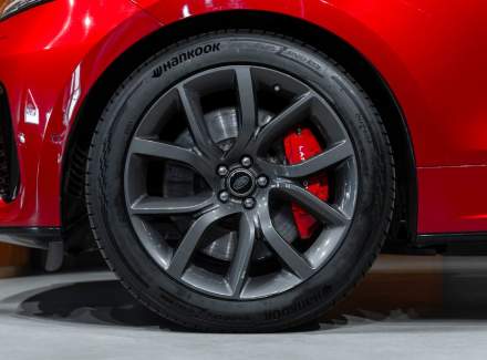 Land Rover - Range Rover Velar