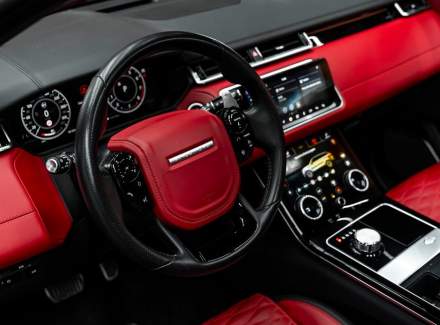 Land Rover - Range Rover Velar