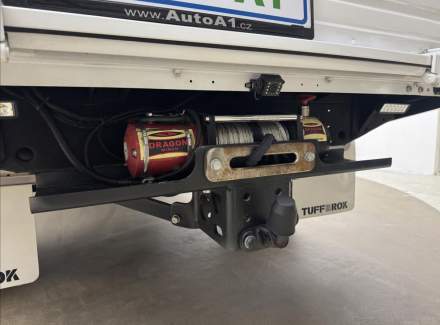 Land Rover - Defender