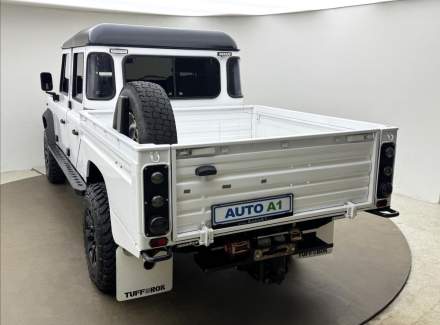 Land Rover - Defender