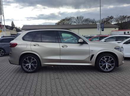 BMW - X5