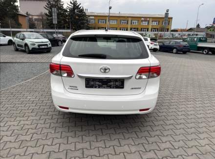 Toyota - Avensis