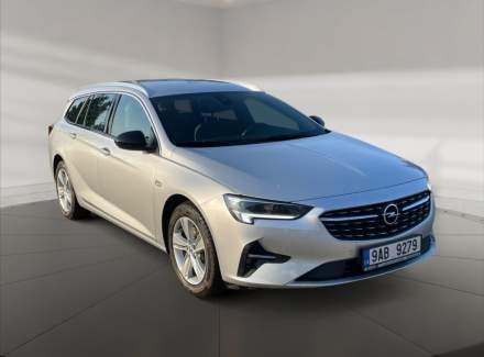 Opel - Insignia