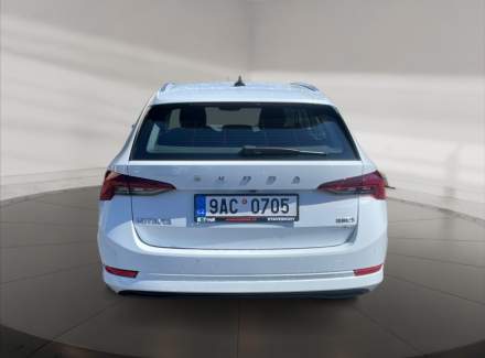 Škoda - 100