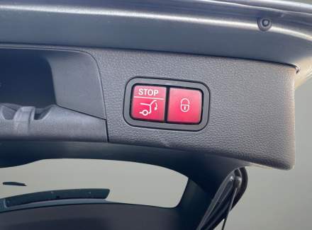 Mercedes-Benz - C-class