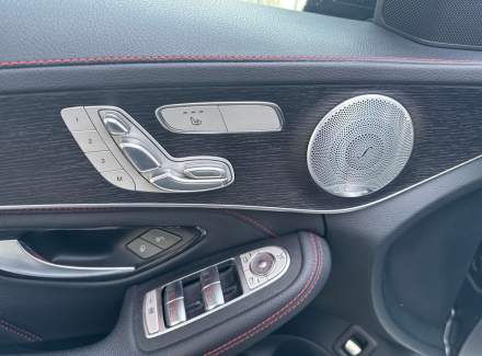 Mercedes-Benz - C-class