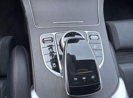 Mercedes-Benz - C-class