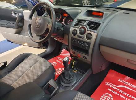 Renault - Megane