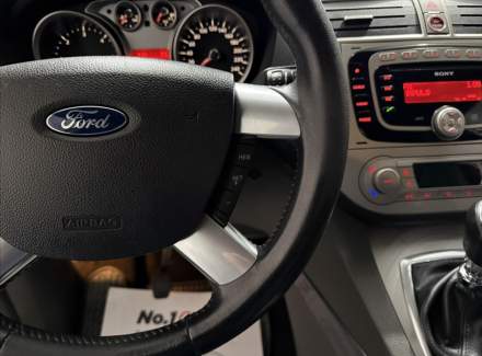 Ford - Kuga