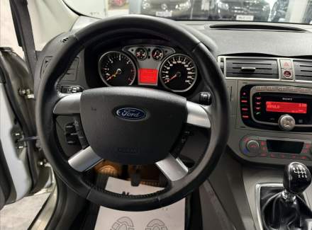 Ford - Kuga