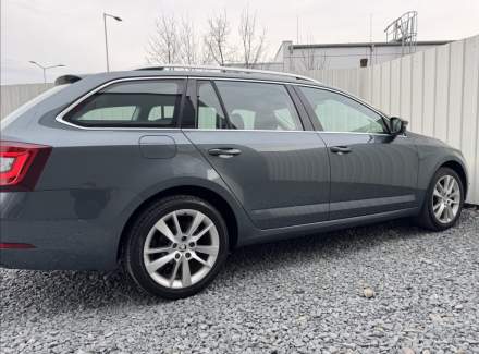 Škoda - Octavia