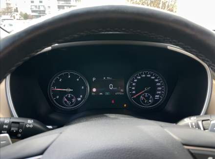 Hyundai - Santa FE