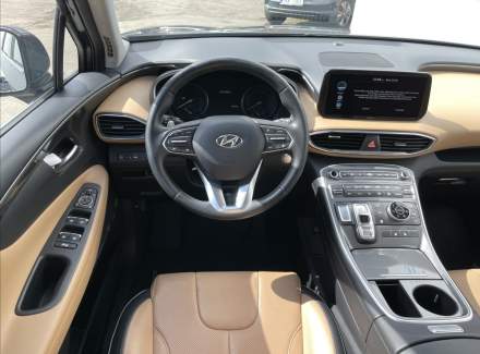 Hyundai - Santa FE