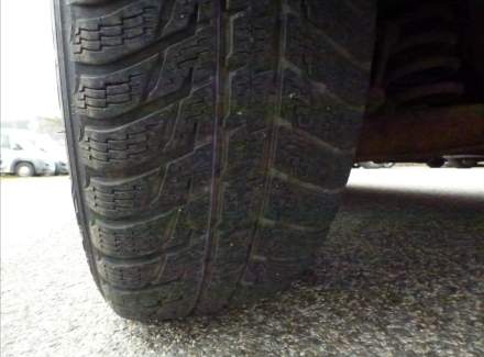 Mitsubishi - Outlander