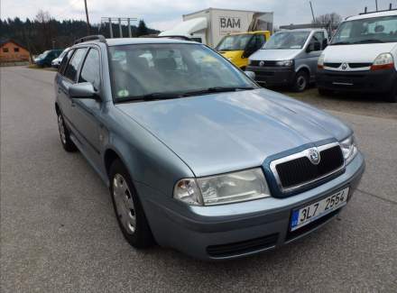 Škoda - Octavia