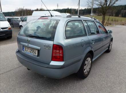Škoda - Octavia