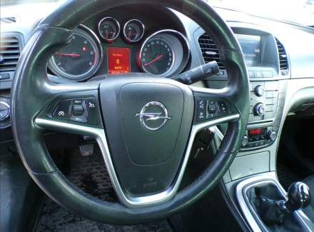 Opel - Insignia