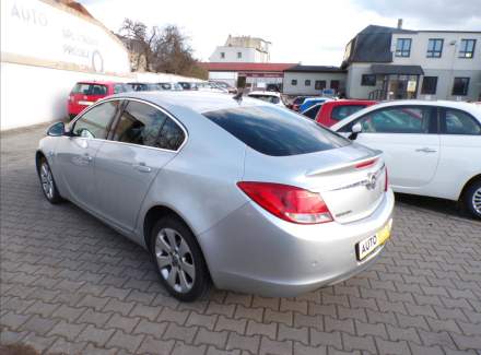 Opel - Insignia