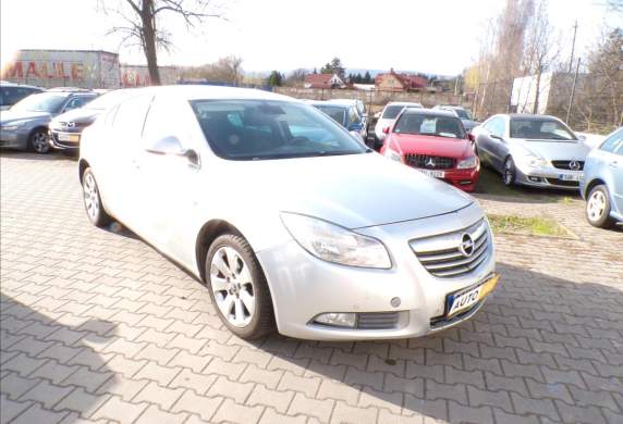 Opel - Insignia