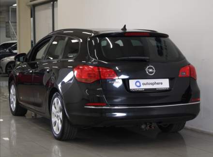 Opel - Astra