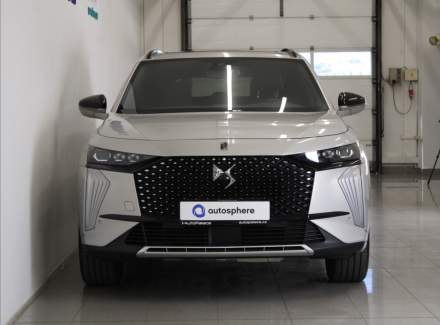 DS Automobiles - DS7 Crossback