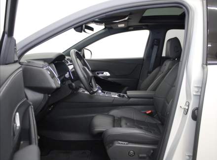 DS Automobiles - DS7 Crossback