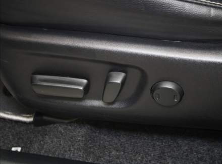 Toyota - RAV 4