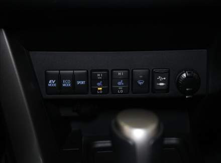 Toyota - RAV 4