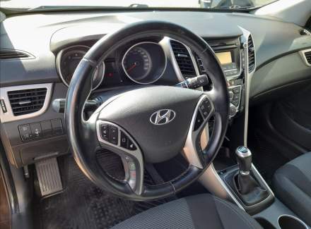 Hyundai - i30