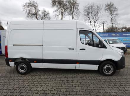 Mercedes-Benz - Sprinter