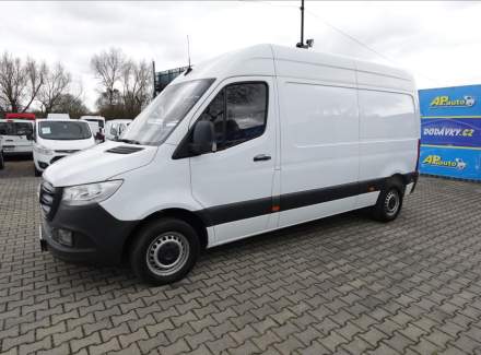 Mercedes-Benz - Sprinter