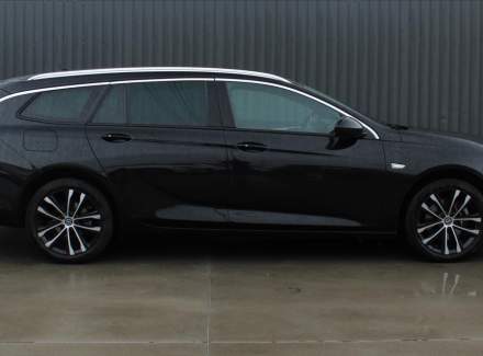 Opel - Insignia
