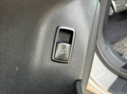 Mercedes-Benz - M-class