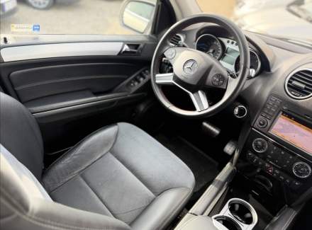 Mercedes-Benz - M-class