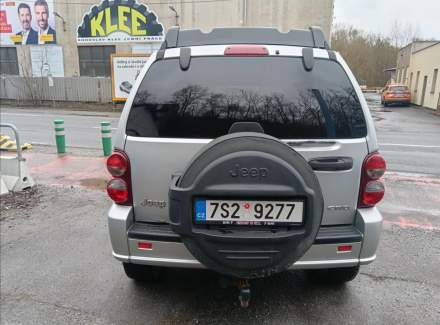 Jeep - Cherokee