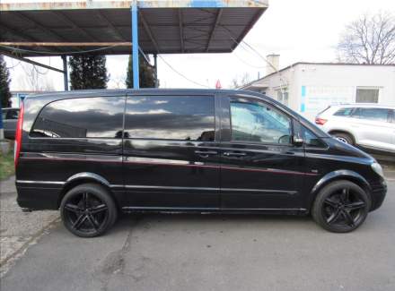 Mercedes-Benz - Viano