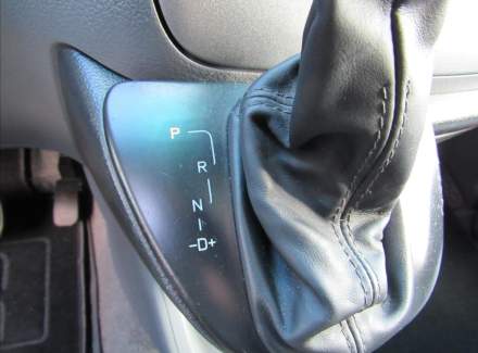 Mercedes-Benz - Viano