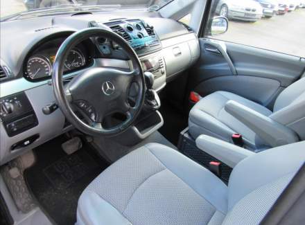 Mercedes-Benz - Viano