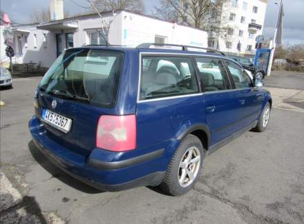 Volkswagen - Passat