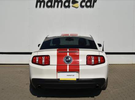 Ford - Mustang