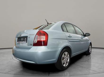 Hyundai - Accent