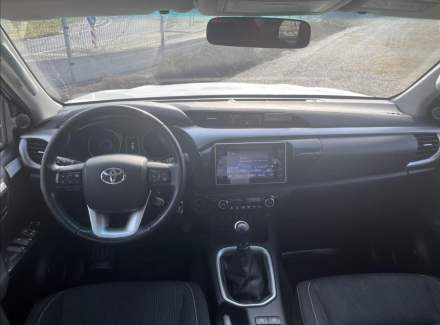 Toyota - Hilux