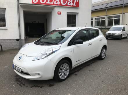 Nissan - Leaf