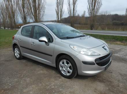 Peugeot - 207