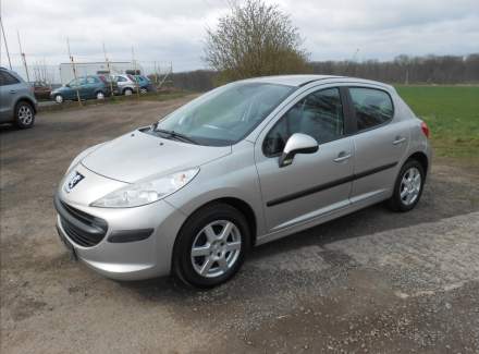 Peugeot - 207