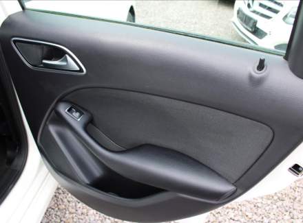 Mercedes-Benz - B-class