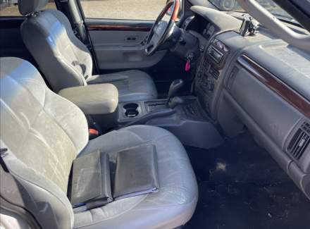 Jeep - Grand Cherokee