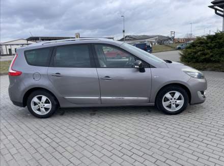 Renault - Scenic