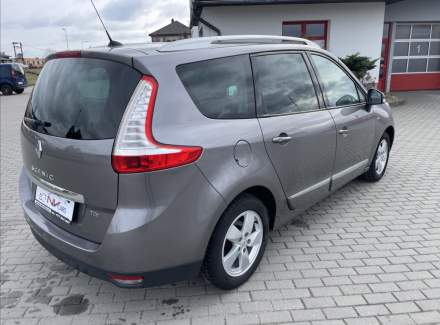 Renault - Scenic