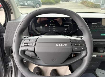 Kia - Avella
